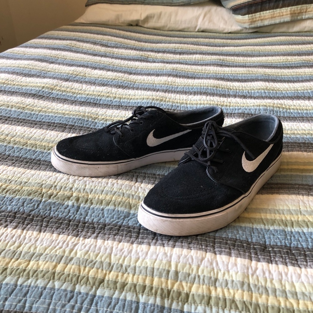 Nike SB black Stefan Janoskis
